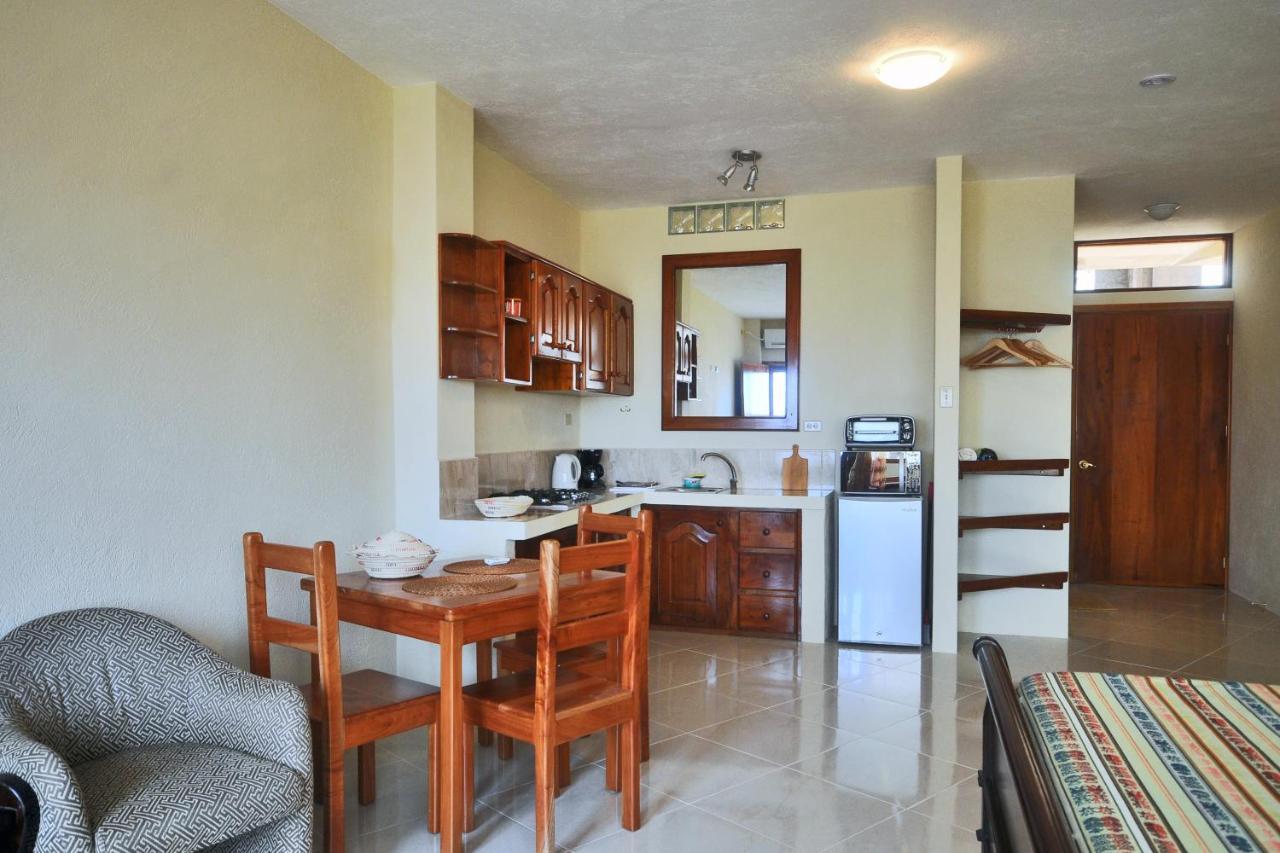 The Galeodan Suites Puerto Baquerizo Moreno Exteriér fotografie