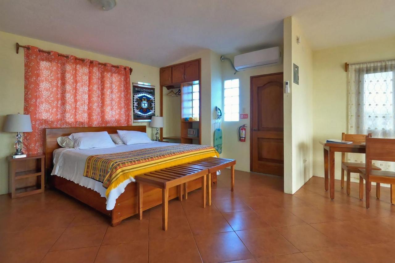 The Galeodan Suites Puerto Baquerizo Moreno Exteriér fotografie