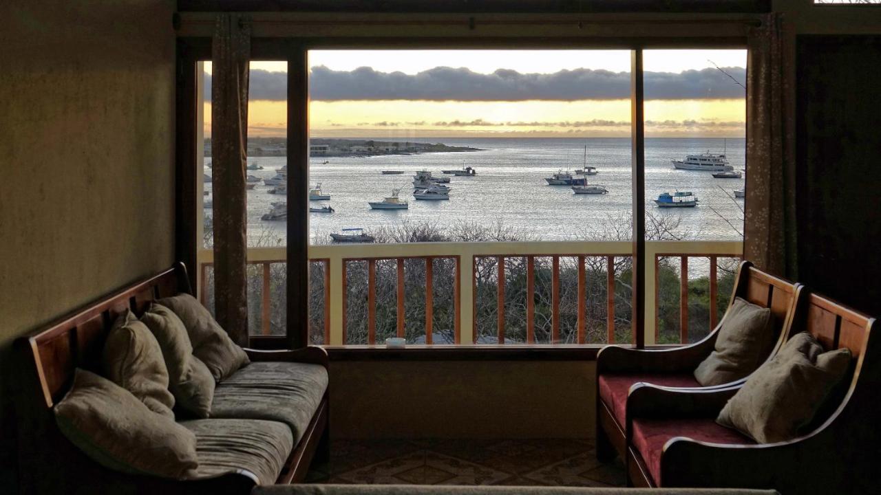 The Galeodan Suites Puerto Baquerizo Moreno Exteriér fotografie