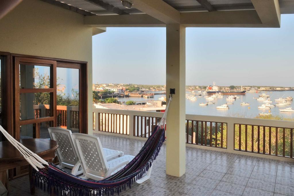 The Galeodan Suites Puerto Baquerizo Moreno Exteriér fotografie