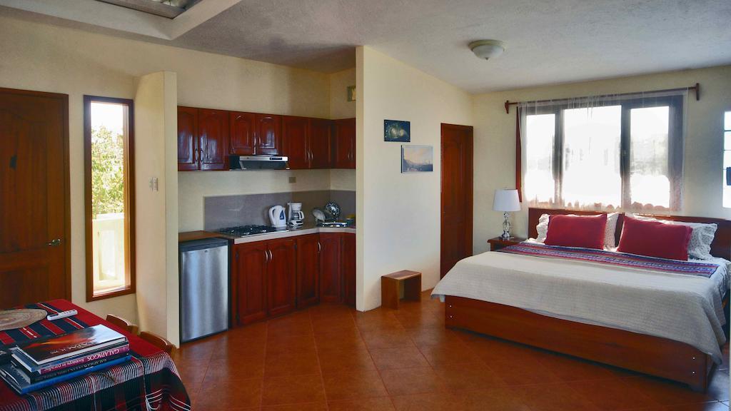 The Galeodan Suites Puerto Baquerizo Moreno Exteriér fotografie
