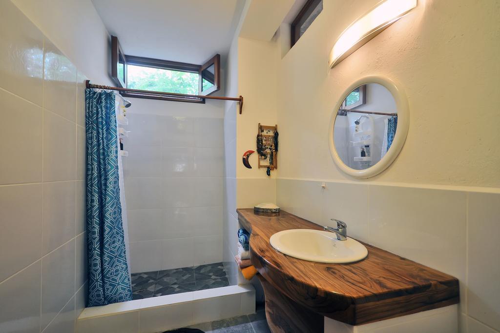 The Galeodan Suites Puerto Baquerizo Moreno Exteriér fotografie